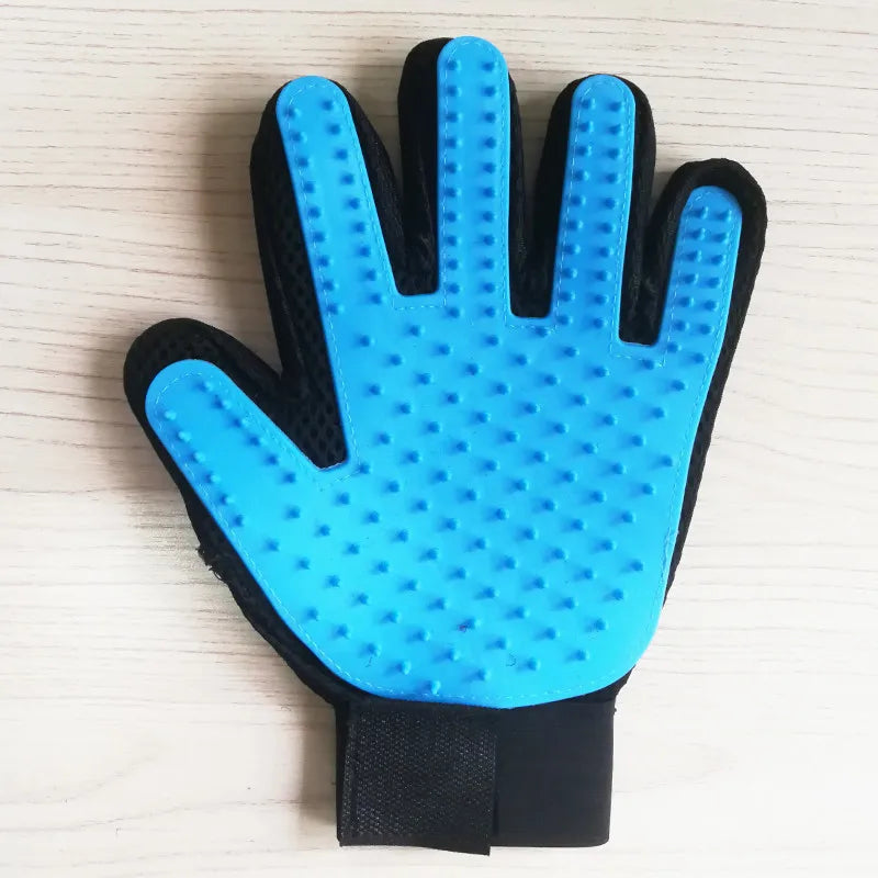 The Pet Massage Glove (Pair Included)